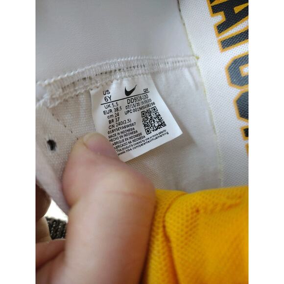 Nike Blazer Mid 77 Roswell Rayguns GS DD9528-100 Youth Size 6 - Picture 6 of 15